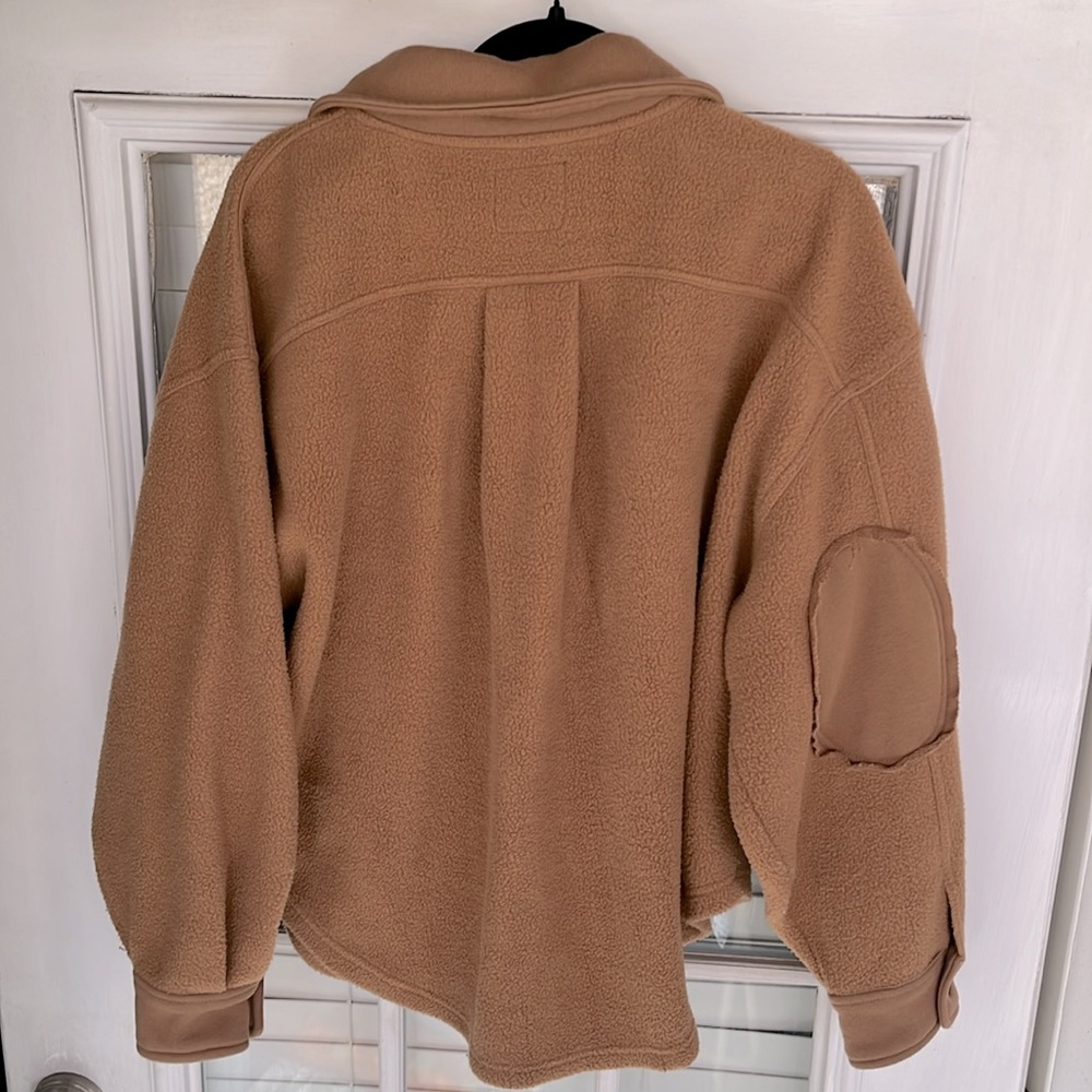 Lily & Lottie Taupe Wilder Sherpa Shacket with Front Pockets and Patched Elbows - Picture 5 of 8